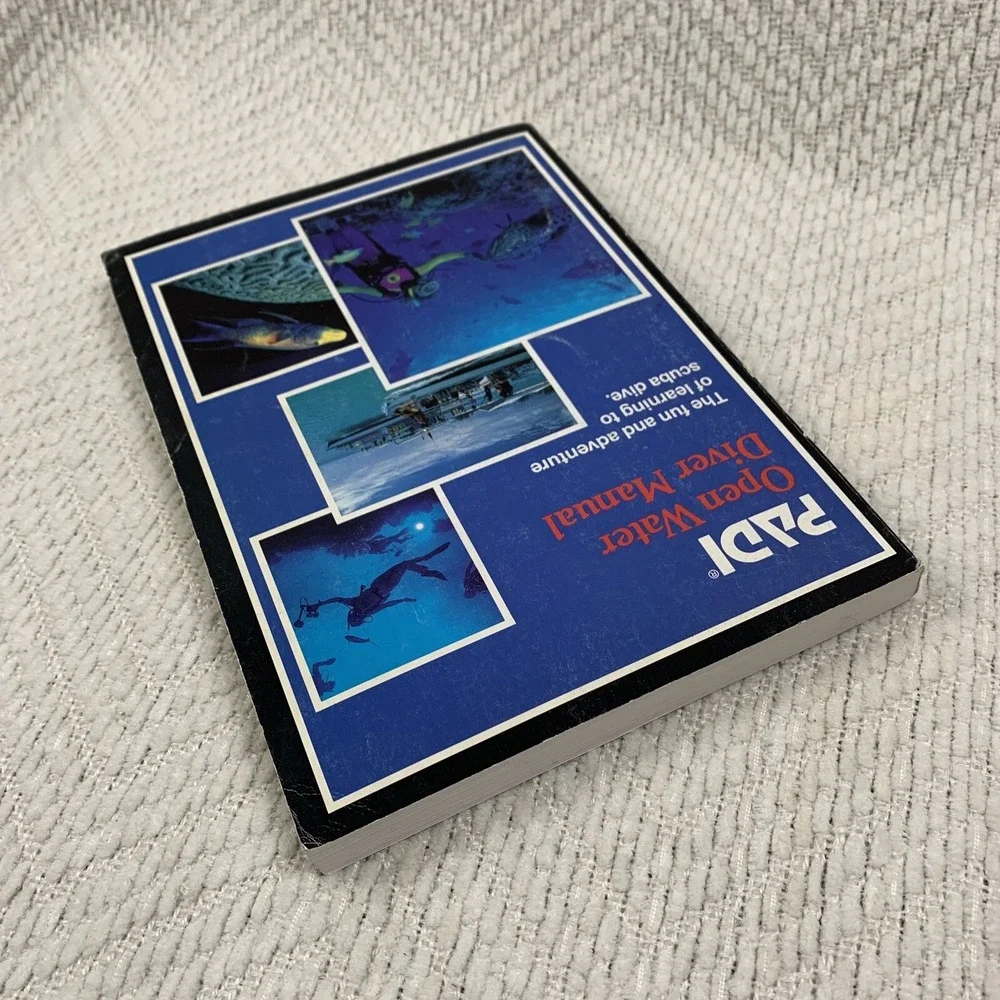 PADI Open Water Diver Manual (1990 S.C. Book) Fun and Adventure of Scuba Diving‎